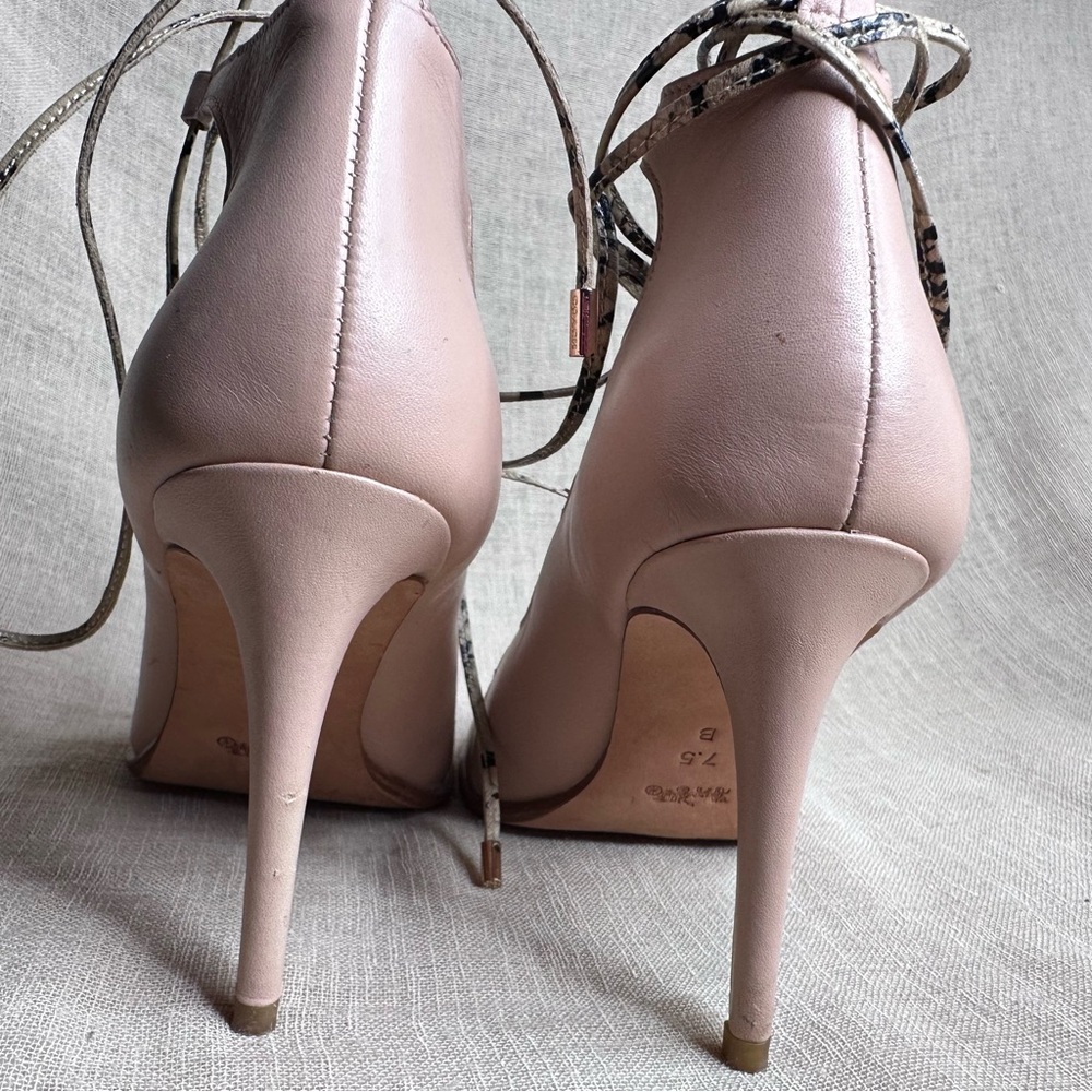 Coach Kira - image 8